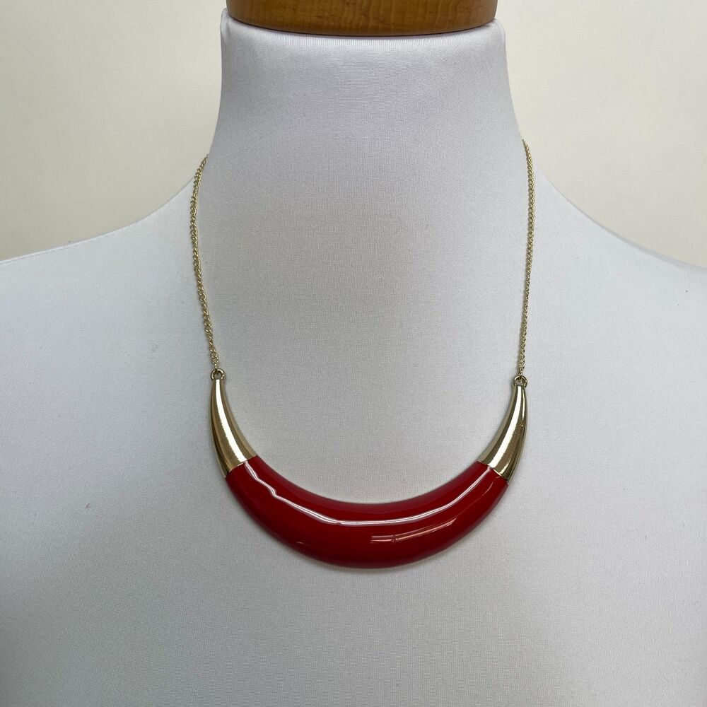 Women's Necklace Crescent Half Moon Red Gold-tone NWOT